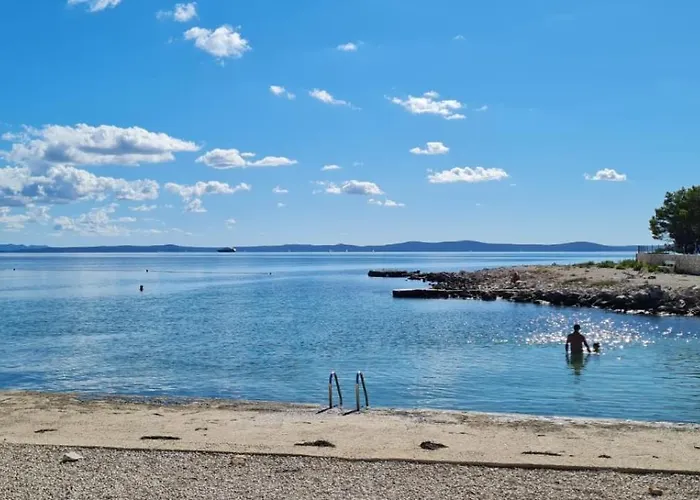 Sunbeach Lejlighed Vir