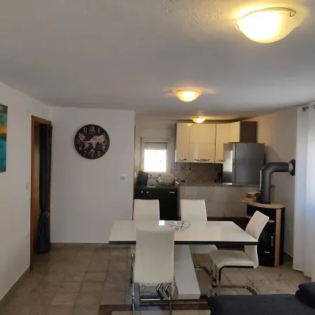 Apartment Sunbeach